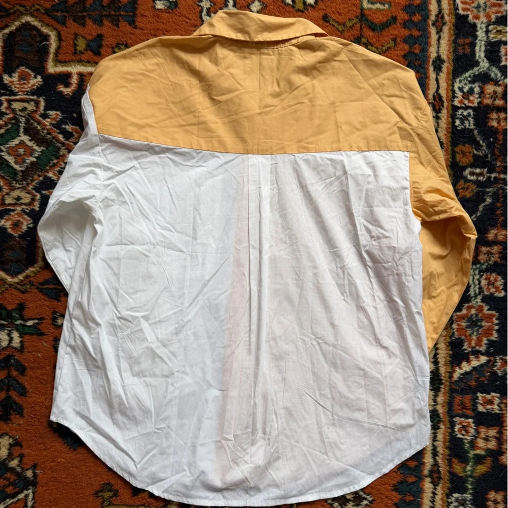 Abercrombie and Fitch Oversized Color-Block Button Down - Picture 4 of 5